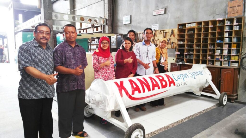 mesin cuci karpet.