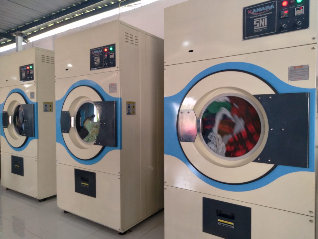 mesin pengering laundry